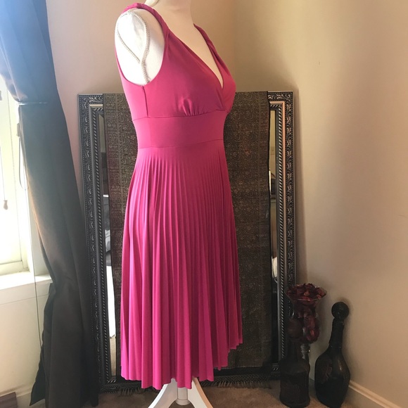 Soprano Dresses & Skirts - Soprano Twist Strap Accordian Style Pleated Dress